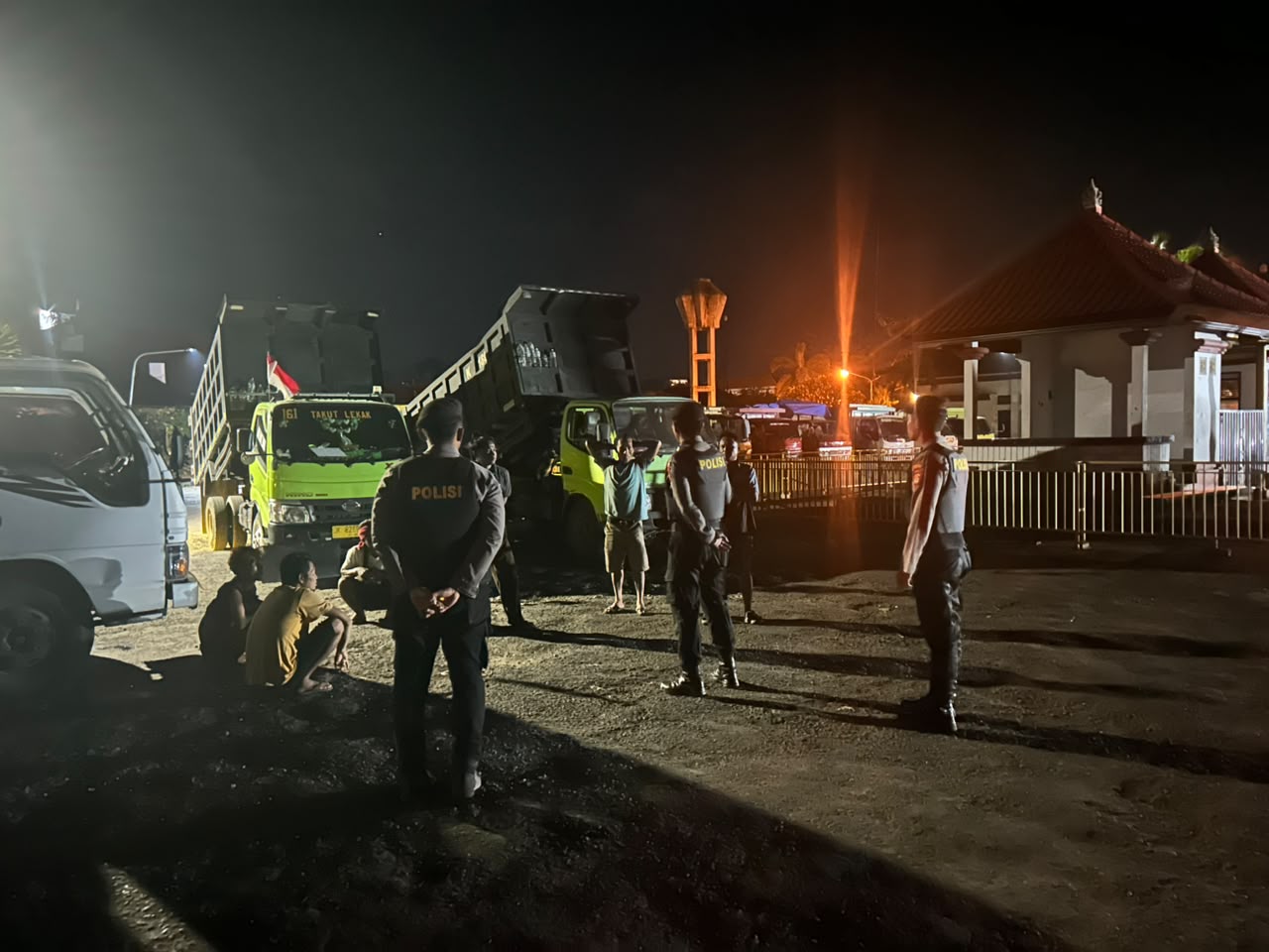 Tim Jalak Nusa Polsek Nusa Penida Gelar Patroli Malam, Sasar Objek Vital dan Pelabuhan